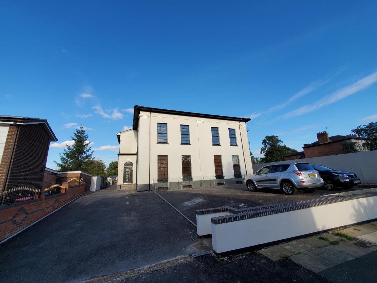 Апарт-отель The Ashcroft Free Parking Eccles (Manchester)