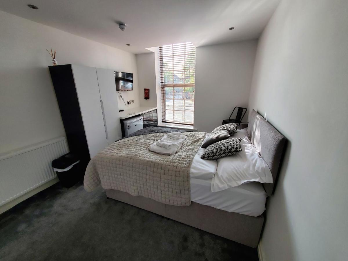 The Ashcroft Free Parking 4* Eccles (Manchester)