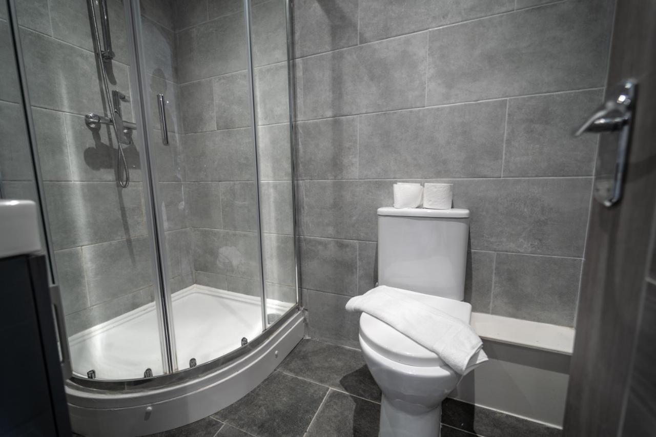 The Ashcroft Free Parking 4* Eccles (Manchester)